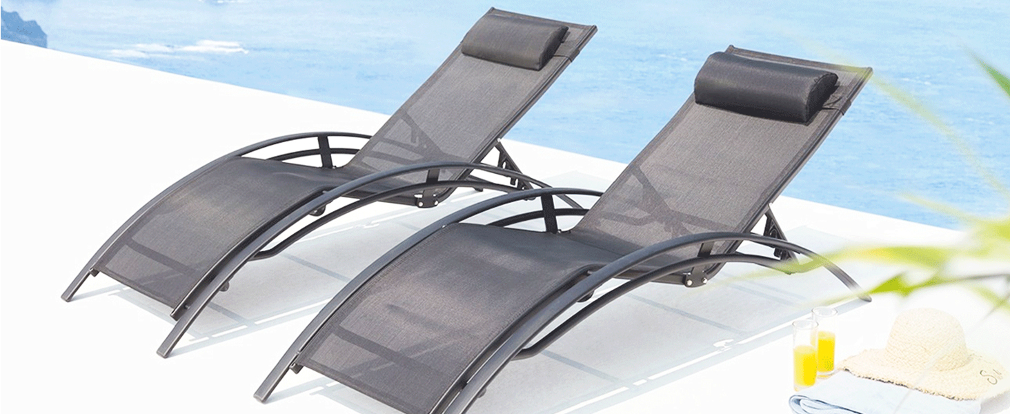 chaise lounge chairs