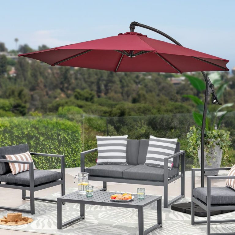 The canopy is 180g polyester with upgraded colorfastness and water resistant coating, so it is durable and ready to stand up to the elements.
