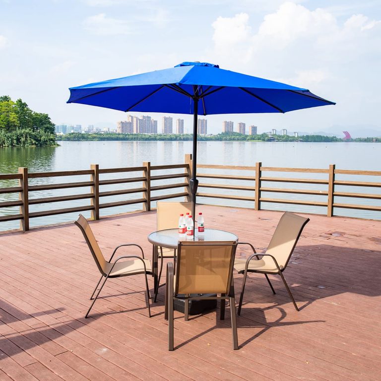 Square center column umbrella